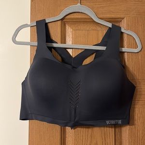 Victoria Secret Sport Bra
